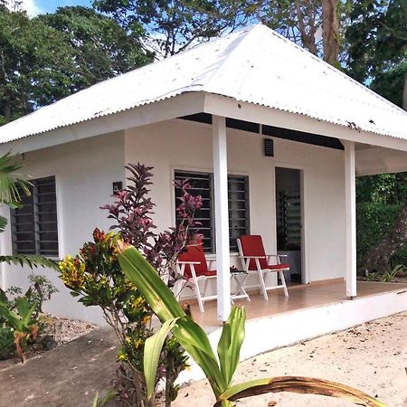 Coco Beach Resort Port Vila Exterior photo